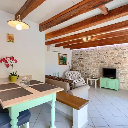 Holiday home Pinia Ii - Kst127 By Interhome Kastelir